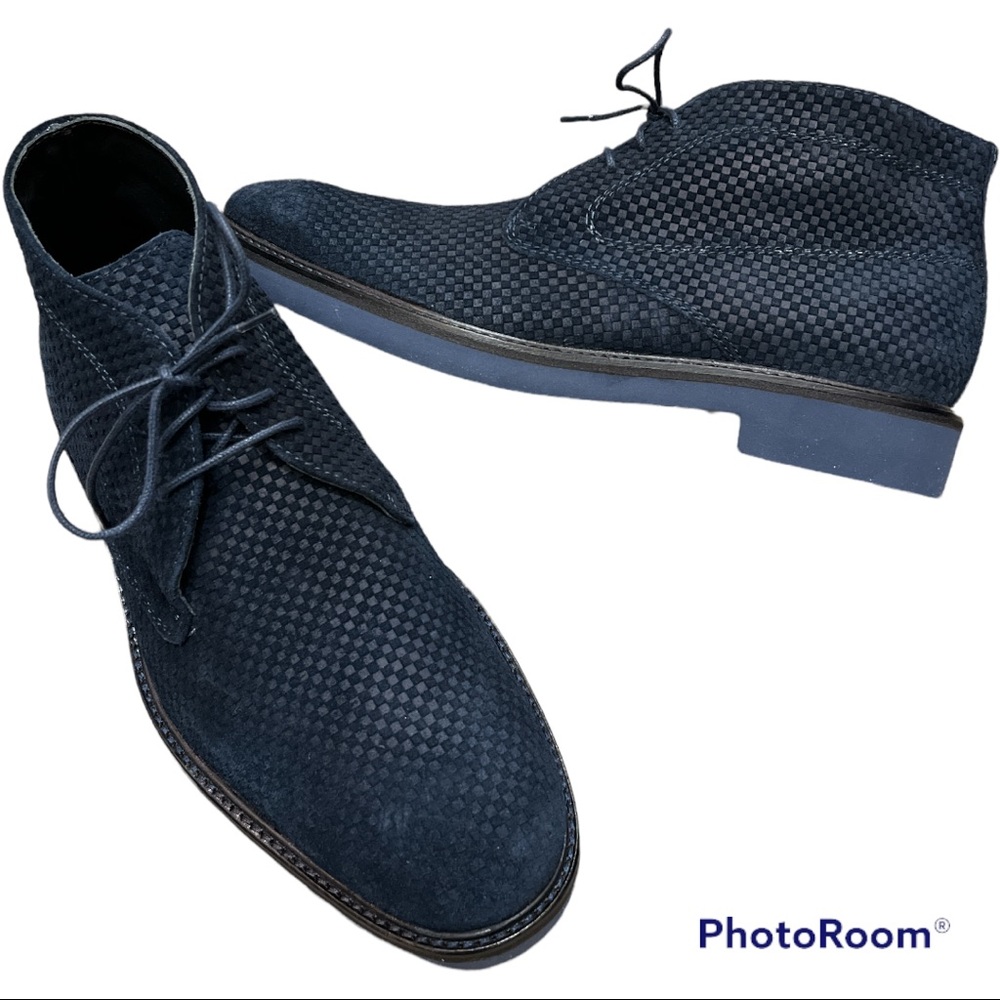 Patterned navy blue suede lace-up Chukka boot Made in Italy Bugatchi 10